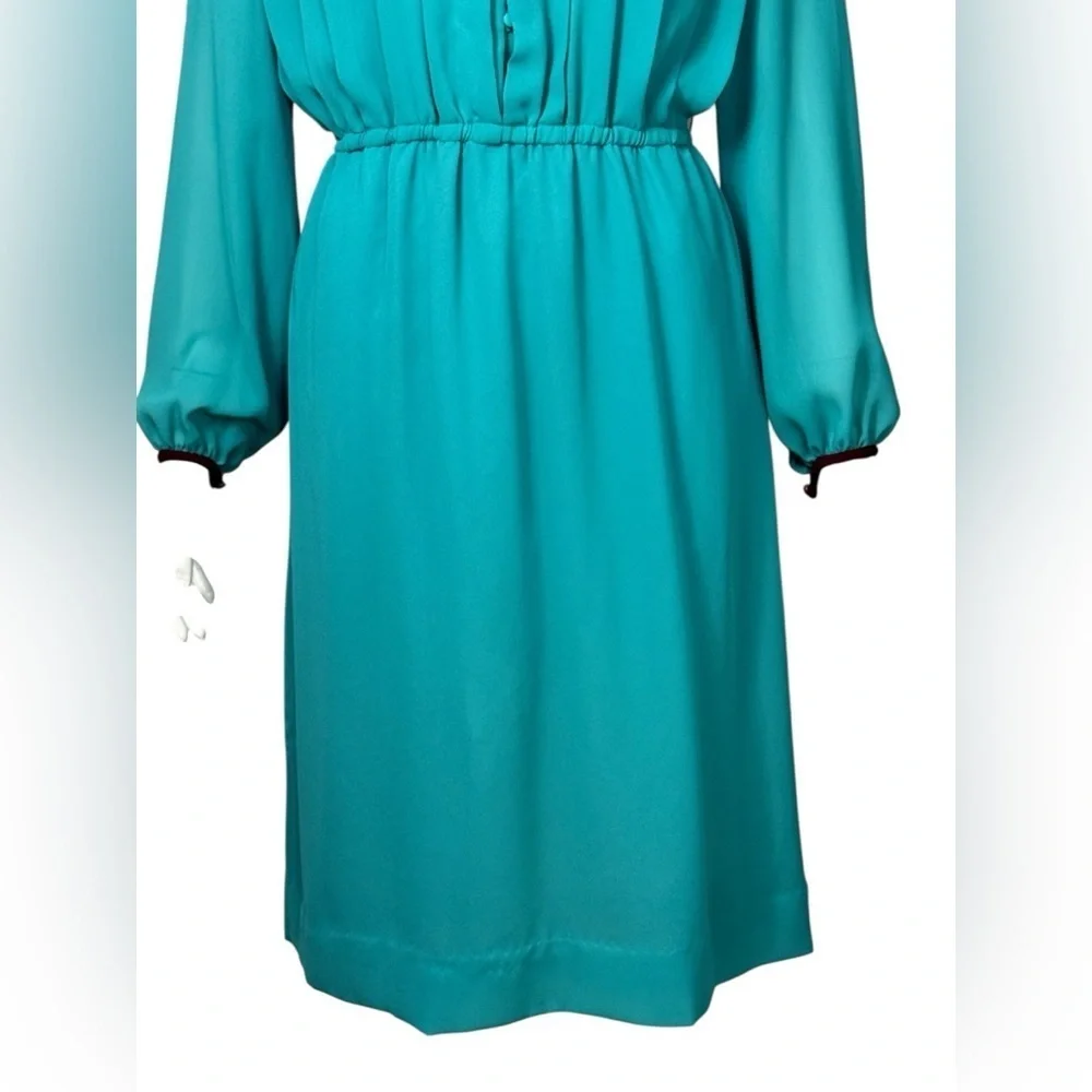 Victor Costa 70’s Turquoise Long Sleeve Pleated Dress Size 12. K-34